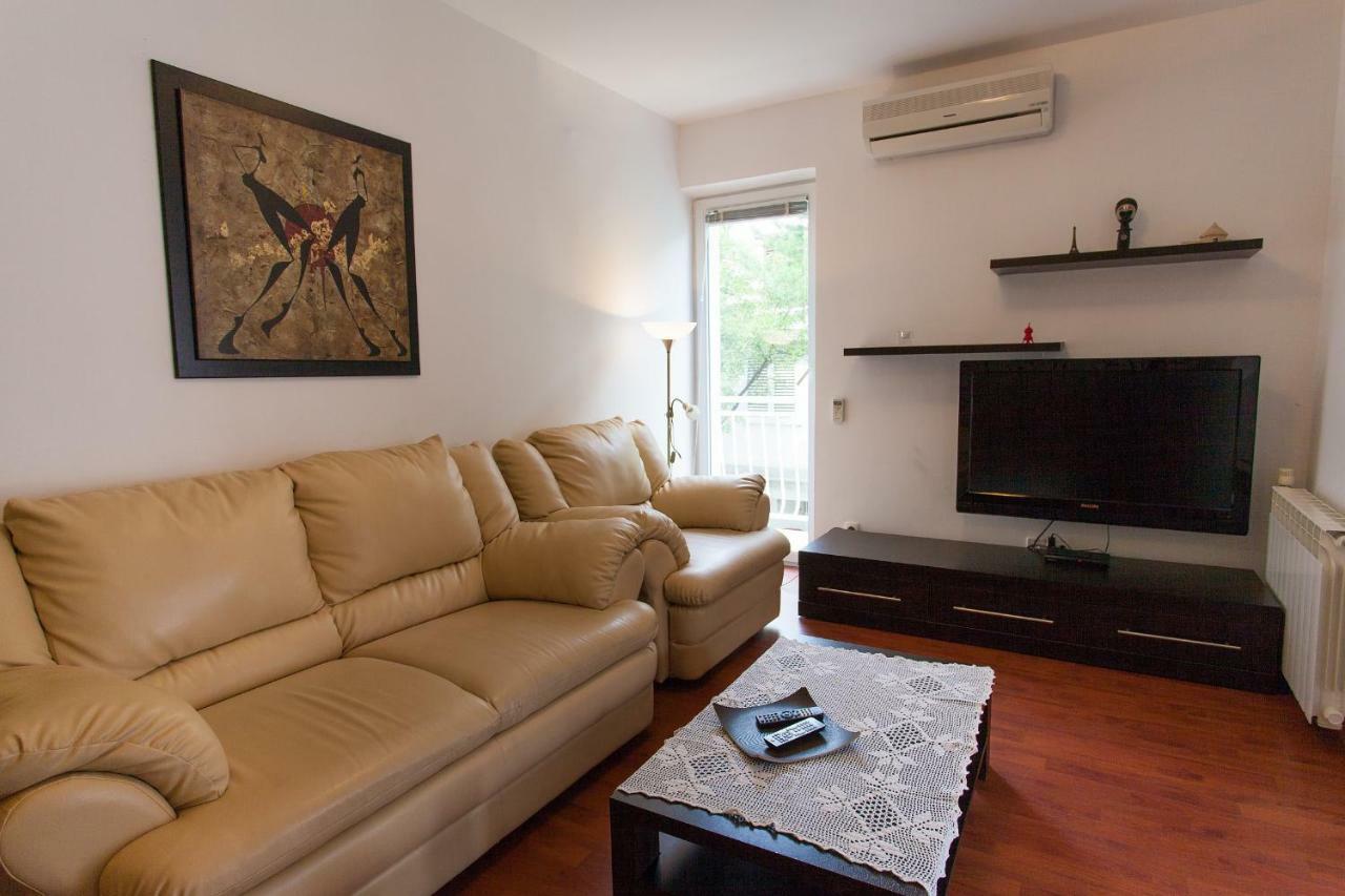 Apartman Kondic 奥米沙利 外观 照片