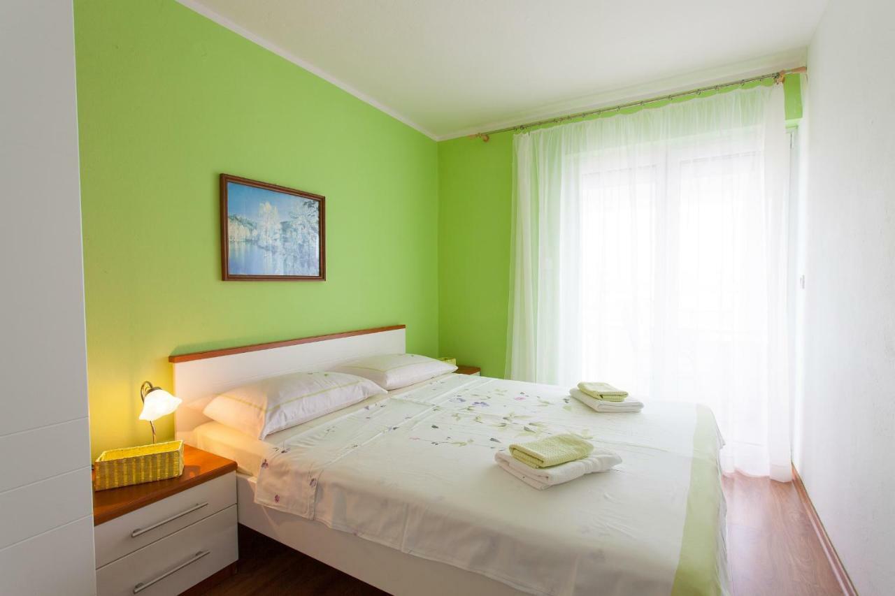 Apartman Kondic 奥米沙利 外观 照片