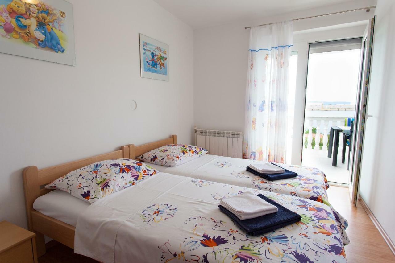 Apartman Kondic 奥米沙利 外观 照片